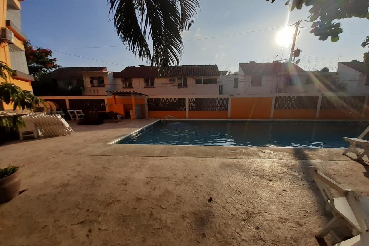 Condo Hotel Los Girasoles Santa María Huatulco Exterior foto